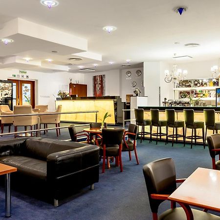 Hotel Saris 巴尔代约夫 外观 照片